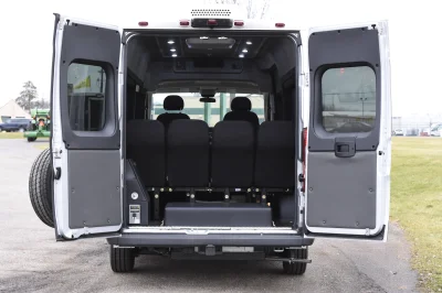 15 PASSENGER WITH NO WINDOWS - 2019 RAM PROMASTER SHUTTLE - Image 5 of 22