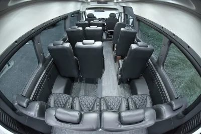 BRIGHT WHITE 6 - 2019 RAM PROMASTER SHUTTLE - Image 12 of 16