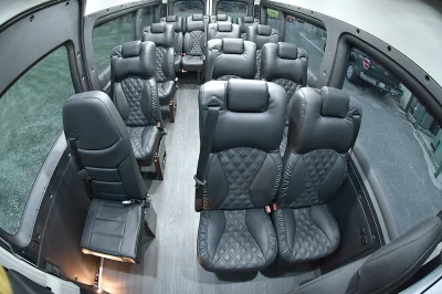 BRIGHT WHITE 6 - 2019 RAM PROMASTER SHUTTLE - Image 16 of 16