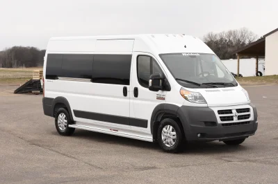 BRIGHT WHITE 4 - 2019 RAM PROMASTER SHUTTLE - Image 3 of 14