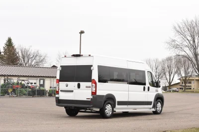 BRIGHT WHITE 4 - 2019 RAM PROMASTER SHUTTLE - Image 4 of 14