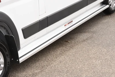 BRIGHT WHITE 4 - 2019 RAM PROMASTER SHUTTLE - Image 6 of 14