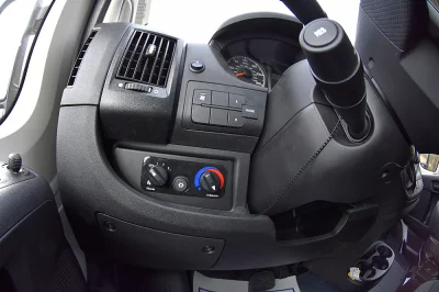 15 PASSENGER SHUTTLE VAN AIRPORT HOTEL ADA CONVERSION VANS FLEET VEHICLE RAM PROMASTER BY WALDOCH - 2019 RAM PROMASTER SHUTTLE - Image 9 of 10