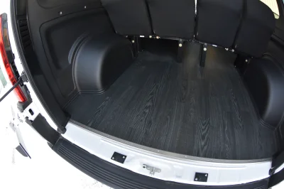 10 PASSENGER SHUTTLE BLACK EXTERIOR WITH CLOTH BLACK SEATING BY WALDOCH FLEET PASSENGER VAN SCHOOL HOTEL - 2019 RAM PROMASTER SHUTTLE - Image 23 of 46