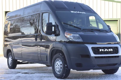 10 PASSENGER SHUTTLE BLACK EXTERIOR WITH CLOTH BLACK SEATING BY WALDOCH FLEET PASSENGER VAN SCHOOL HOTEL - 2019 RAM PROMASTER SHUTTLE - Image 36 of 46