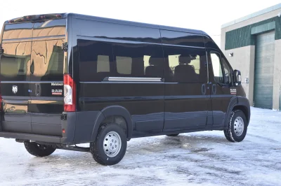 10 PASSENGER SHUTTLE BLACK EXTERIOR WITH CLOTH BLACK SEATING BY WALDOCH FLEET PASSENGER VAN SCHOOL HOTEL - 2019 RAM PROMASTER SHUTTLE - Image 39 of 46