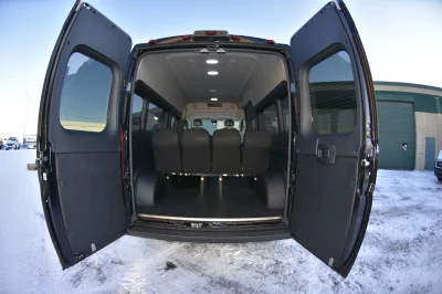10 PASSENGER SHUTTLE BLACK EXTERIOR WITH CLOTH BLACK SEATING BY WALDOCH FLEET PASSENGER VAN SCHOOL HOTEL - 2019 RAM PROMASTER SHUTTLE - Image 6 of 46