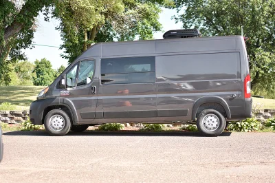 RAM PROMASTER SIMPLE RV CONVERSION CAMPER STARTER VAN - 2020 RAM PROMASTER CUSTOM - Image 4 of 21