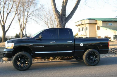 DODGE BLACK 3 - 2020 RAM PROMASTER CUSTOM - Image 3 of 5