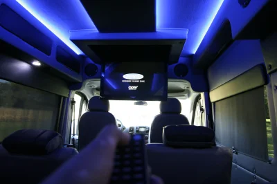 CRYSTAL METALLIC - 2020 RAM PROMASTER GALAXY - Image 14 of 20