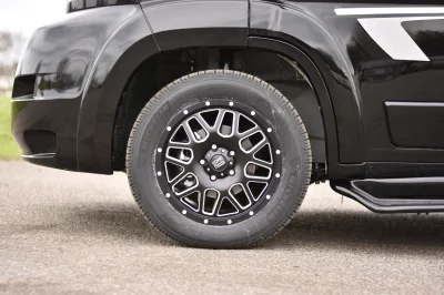 BLACK CRYSTAL 3 - 2020 RAM PROMASTER GALAXY - Image 7 of 17