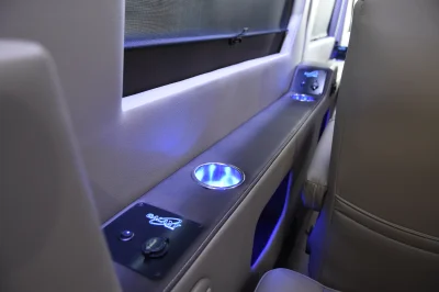 RAM PROMASTER 9 PASSENGER GALAXY WHITE EXTERIOR TAN/TAN INTERIOR WITH NEUTRAL TAN SEATING - 2020 RAM PROMASTER GALAXY - Image 10 of 19