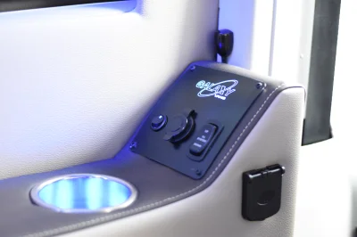 RAM PROMASTER 9 PASSENGER GALAXY WHITE EXTERIOR TAN/TAN INTERIOR WITH NEUTRAL TAN SEATING - 2020 RAM PROMASTER GALAXY - Image 17 of 19