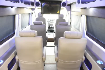 RAM PROMASTER 9 PASSENGER GALAXY WHITE EXTERIOR TAN/TAN INTERIOR WITH NEUTRAL TAN SEATING - 2020 RAM PROMASTER GALAXY - Image 9 of 19