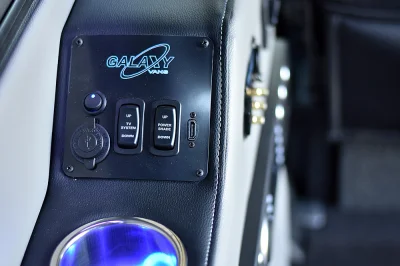 BLACK CRYSTAL 4 - 2020 RAM PROMASTER GALAXY - Image 18 of 19