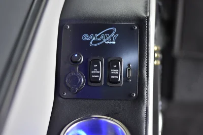 BRIGHT WHITE 4 - 2020 RAM PROMASTER GALAXY - Image 14 of 21