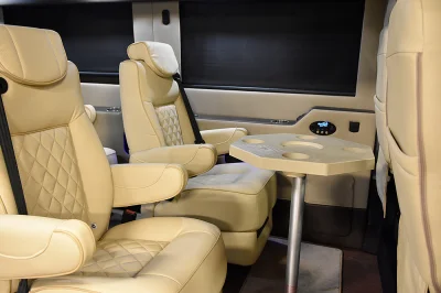 BLACK CRYSTAL 6 - 2020 RAM PROMASTER GALAXY - Image 2 of 8