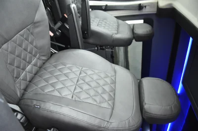 CRYSTAL METALLIC 1 - 2020 RAM PROMASTER GALAXY - Image 23 of 23