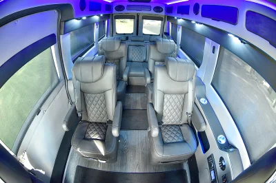 BLACK CRYSTAL 1 - 2020 RAM PROMASTER GALAXY - Image 13 of 17