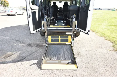 BRIGHT WHITE - 2020 RAM PROMASTER MOBILITY - Image 11 of 22