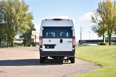 BRIGHT WHITE - 2020 RAM PROMASTER MOBILITY - Image 4 of 22