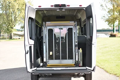 BRIGHT WHITE - 2020 RAM PROMASTER MOBILITY - Image 8 of 22