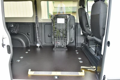 NON EMERGENCY MEDICAL VAN RAMP STYLE VAN RAM PROMASTER 1500 LOW ROOF MOBILITY SHUTTLE - 2020 RAM PROMASTER MOBILITY - Image 8 of 14