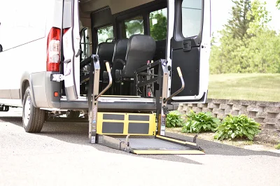 11 PASSENGER MOBILITY VAN COMMERCIAL FLEET ADA RAM PROMASTER 3500 HIGH ROOF EXT VAN 1 OR 2 WHEEL CHAIRS - 2020 RAM PROMASTER MOBILITY - Image 12 of 19