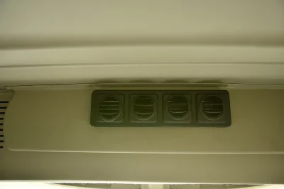 11 PASSENGER MOBILITY VAN COMMERCIAL FLEET ADA RAM PROMASTER 3500 HIGH ROOF EXT VAN 1 OR 2 WHEEL CHAIRS - 2020 RAM PROMASTER MOBILITY - Image 16 of 19
