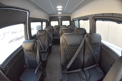 15 PASSENGER WHITE - 2020 RAM PROMASTER SHUTTLE - Image 7 of 17