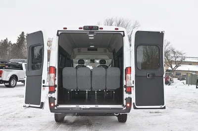 12 PASSENGER SHUTTLE VAN HOTEL PASSENGER VAN GREY CLOTH SEATING WITH WOOD FLOORS RAM PROMASTER 2500 HIGH ROOF - 2020 RAM PROMASTER SHUTTLE - Image 5 of 15