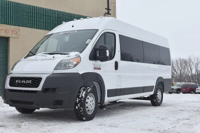 12 PASSENGER SHUTTLE VAN HOTEL PASSENGER VAN GREY CLOTH SEATING WITH WOOD FLOORS RAM PROMASTER 2500 HIGH ROOF - 2020 RAM PROMASTER SHUTTLE - Image 7 of 15