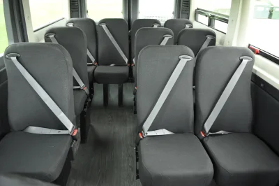 CRYSTAL METALLIC 136 LT - 2020 RAM PROMASTER SHUTTLE - Image 14 of 16