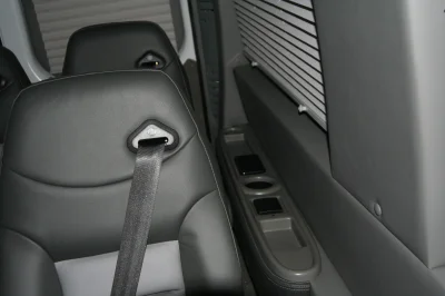 WHITE 136 LT - 2020 RAM PROMASTER SHUTTLE - Image 14 of 17