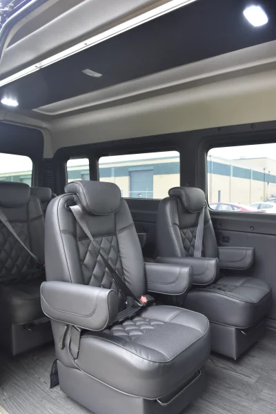 RAM PROMASTER SHUTTLE PRESIDENTIAL SEATING LUXURY CHAIRS 8 PASSENGER CONVERSION VAN HOTEL AIRPORT - 2020 RAM PROMASTER SHUTTLE - Image 12 of 30