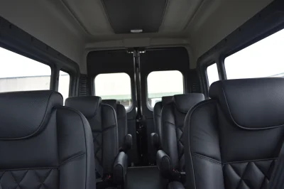RAM PROMASTER SHUTTLE PRESIDENTIAL SEATING LUXURY CHAIRS 8 PASSENGER CONVERSION VAN HOTEL AIRPORT - 2020 RAM PROMASTER SHUTTLE - Image 20 of 30