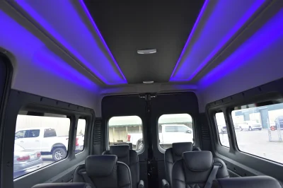 RAM PROMASTER SHUTTLE PRESIDENTIAL SEATING LUXURY CHAIRS 8 PASSENGER CONVERSION VAN HOTEL AIRPORT - 2020 RAM PROMASTER SHUTTLE - Image 22 of 30