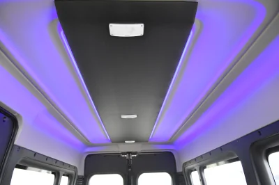 RAM PROMASTER SHUTTLE PRESIDENTIAL SEATING LUXURY CHAIRS 8 PASSENGER CONVERSION VAN HOTEL AIRPORT - 2020 RAM PROMASTER SHUTTLE - Image 25 of 30
