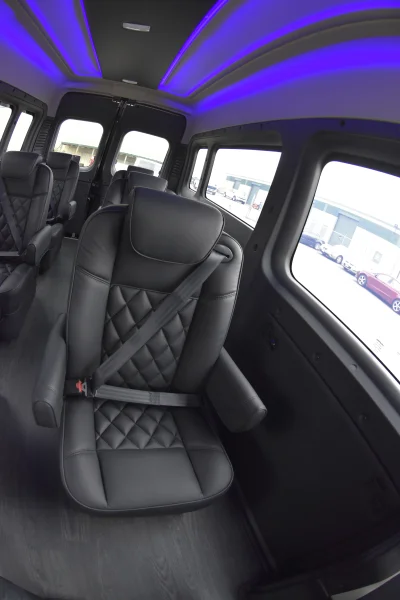 RAM PROMASTER SHUTTLE PRESIDENTIAL SEATING LUXURY CHAIRS 8 PASSENGER CONVERSION VAN HOTEL AIRPORT - 2020 RAM PROMASTER SHUTTLE - Image 29 of 30