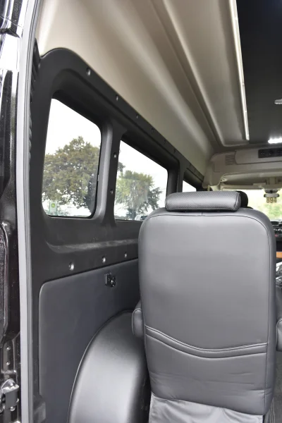 RAM PROMASTER SHUTTLE PRESIDENTIAL SEATING LUXURY CHAIRS 8 PASSENGER CONVERSION VAN HOTEL AIRPORT - 2020 RAM PROMASTER SHUTTLE - Image 8 of 30