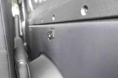 RAM PROMASTER SHUTTLE PRESIDENTIAL SEATING LUXURY CHAIRS 8 PASSENGER CONVERSION VAN HOTEL AIRPORT - 2020 RAM PROMASTER SHUTTLE - Image 10 of 30