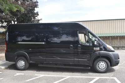 RAM PROMASTER LUXURY SHUTTLE 8 PASSENGER VAN REMOVEABLE SEATING SIMPLE BUILD FAMILY TRAVEL - WALDOCH - 2020 RAM PROMASTER SHUTTLE - Image 17 of 19