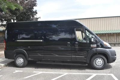 RAM PROMASTER LUXURY SHUTTLE 8 PASSENGER VAN REMOVEABLE SEATING SIMPLE BUILD FAMILY TRAVEL - WALDOCH - 2020 RAM PROMASTER SHUTTLE - Image 18 of 19