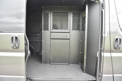 RAM PROMASTER CUSTOM PARTITION WALL WITH SINGLE SWIVEL SEAT IN VAN - 2020 RAM PROMASTER WORK - Image 11 of 17