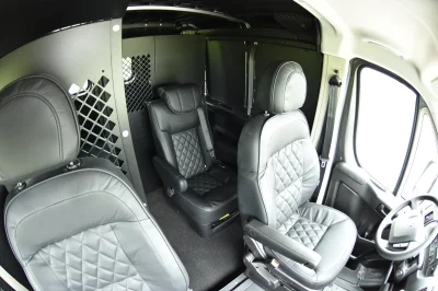 RAM PROMASTER CUSTOM PARTITION WALL WITH SINGLE SWIVEL SEAT IN VAN - 2020 RAM PROMASTER WORK - Image 17 of 17