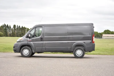 RAM PROMASTER CUSTOM PARTITION WALL WITH SINGLE SWIVEL SEAT IN VAN - 2020 RAM PROMASTER WORK - Image 3 of 17
