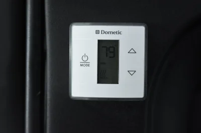 BLACK CRYSTAL - 2020 RAM PROMASTER WORK - Image 17 of 19