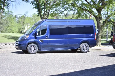 2021 RAM PROMASTER GALAXY 9-PASSENGER - PATRIOT BLUE WITH GREY/BLACK INTERIOR WALLS AND PEWTER SEATING - 2021 RAM PROMASTER GALAXY - Image 3 of 42