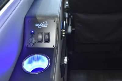 2021 RAM PROMASTER GALAXY 9-PASSENGER - PATRIOT BLUE WITH GREY/BLACK INTERIOR WALLS AND PEWTER SEATING - 2021 RAM PROMASTER GALAXY - Image 18 of 42