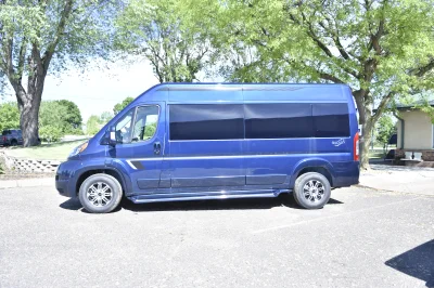 2021 RAM PROMASTER GALAXY 9-PASSENGER - PATRIOT BLUE WITH GREY/BLACK INTERIOR WALLS AND PEWTER SEATING - 2021 RAM PROMASTER GALAXY - Image 11 of 42